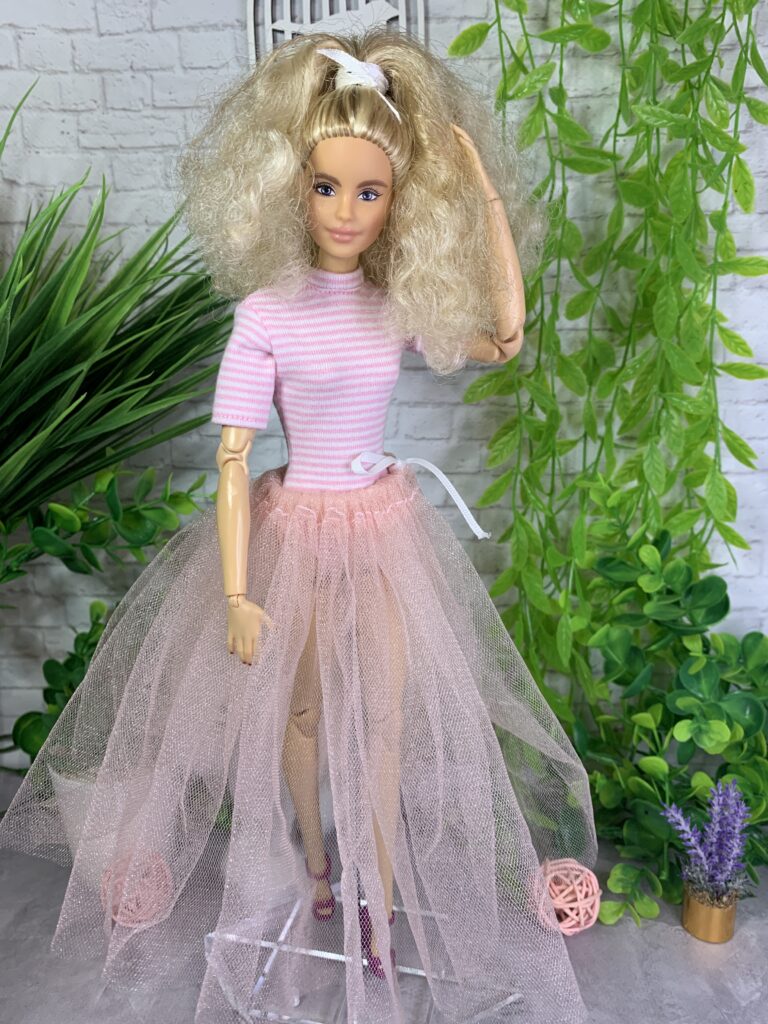 Saia Barbie com tule